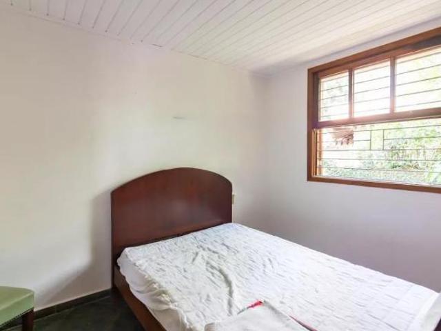 Casa de 300 m², 5 quartos em Três Montanhas, Osasco