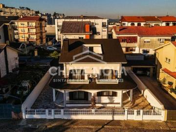 Vilar de Andorinho, Vila Nova de Gaia, Distrito de Porto