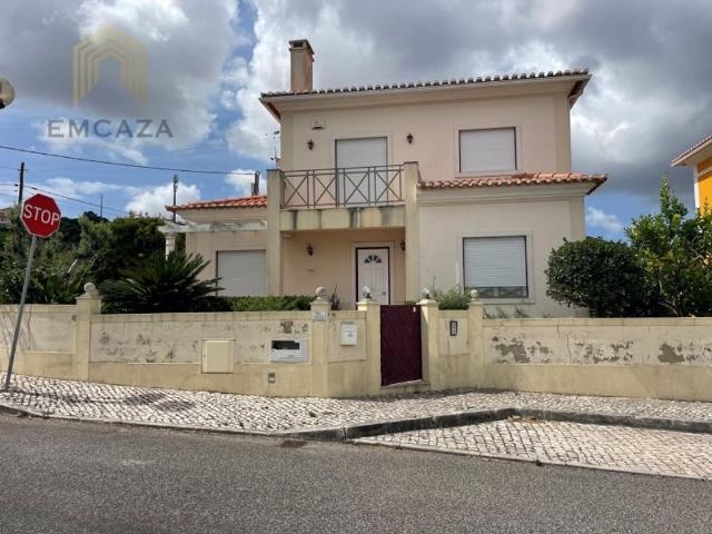 Casa de 307 m² à venda Varatojo Sao Pedro e Santiago, Torres Vedras, Lisboa