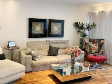 Casa de 307m², 4 Dormitórios, 4 Suítes, Ipiranga
