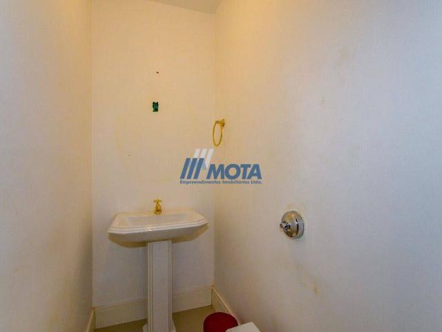 Casa de 310 m² na Ana Berta Roskamp Jardim das Américas Curitiba PR, aluguel por R$ 7.500/mês