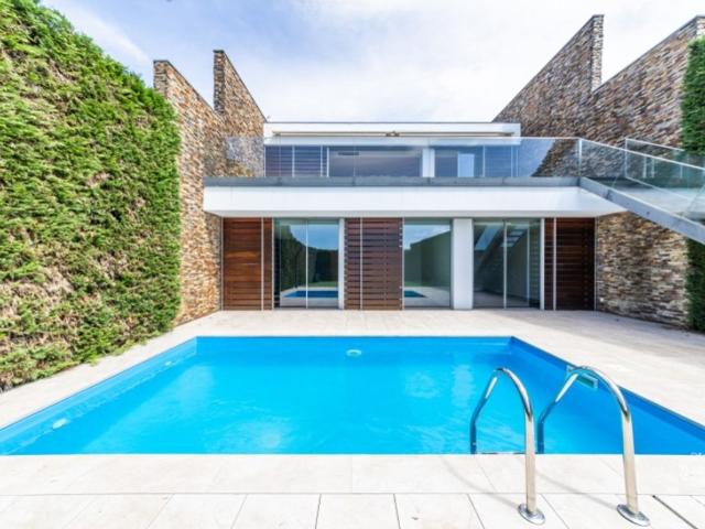 Casa de luxo de 312 m² à venda Santo Tirso, Porto