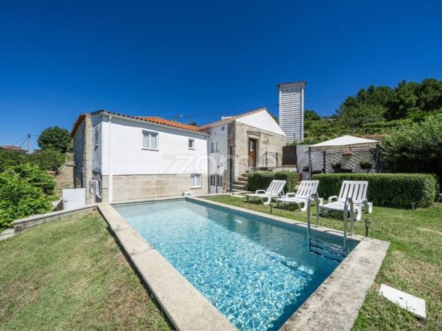 Casa de 312 m² à venda Vila Real