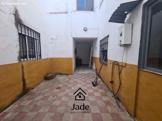 Casa de 317 m2 junto a la Ribera con azotea y vistas al Guadalquivir