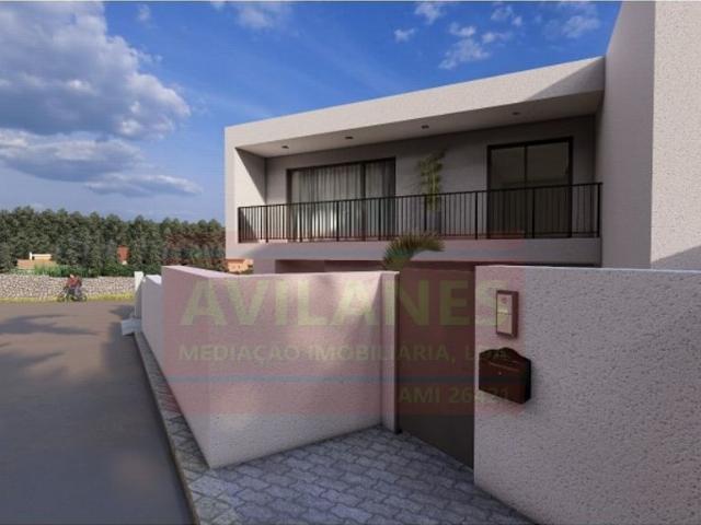 Casa de 315 m² à venda Santa Maria da Feira, Aveiro