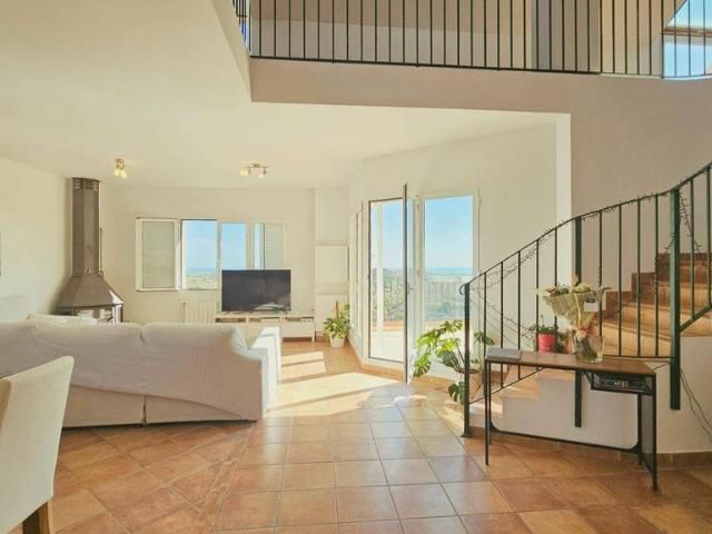 Casa de 321 m2 en venta Cullera, Comunidad Valenciana
