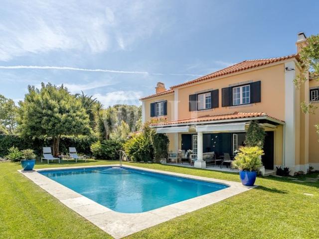 Casa de 332 m² à venda Cascais, Lisboa