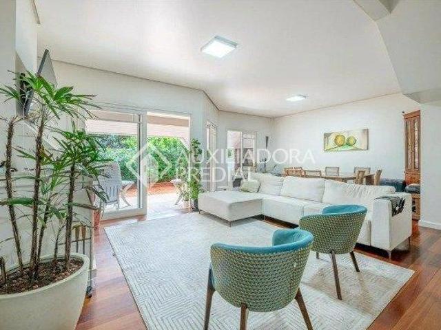 Casa de 334m² em condomínio no Santa Tereza com 3 dormitórios e sótão