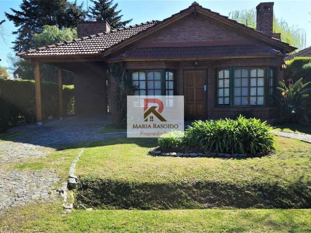 Casa de 3 Ambientes en Alquiler mensual Country Club Banco Provincia