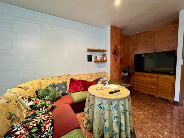 Casa de 3 dormitorios con garaje en Espinardo