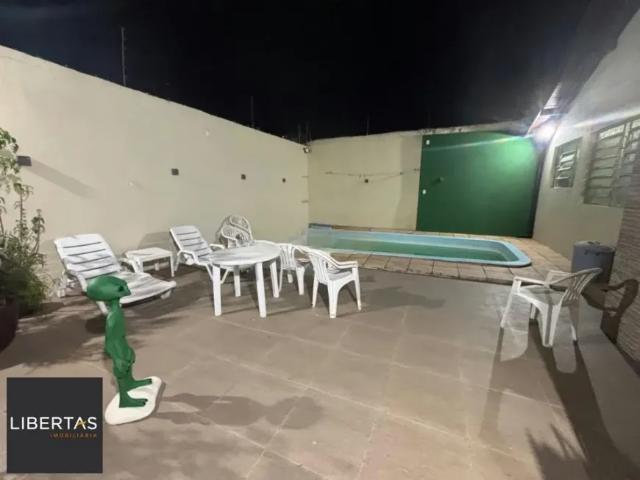 Casa de 3 dormitórios à venda no Bairro Rubem Berta Porto Alegre