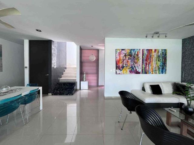 Casa de 3 habitaciones, amueblada, con alberca en zona norte
