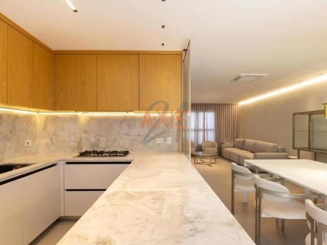 Casa de 3 Suítes à Venda no Condomínio Holland Park | Ahú Curitiba