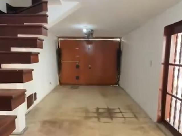 Casa de 3 pisos