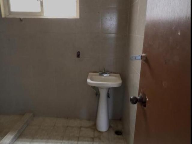 CASA DE 3 PISOS EN ECATEPEC A PRECIO INCREÍBLE