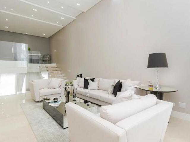 Casa de 3 Quartos à Venda no Residencial Villaggio Valle Del Sole | Boa Vista Curitiba