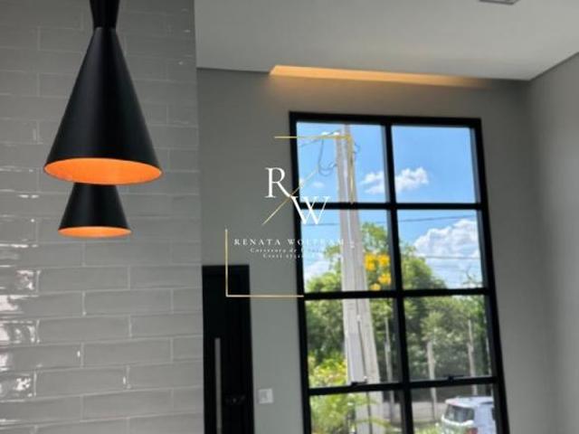 Casa de 3 quartos em condomínio de luxo em Indaiatuba SP, Jardins Di Roma: 2 suítes, 2 salas, 4 vaga