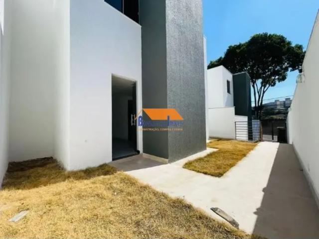 Casa de 3 quartos no bairro Etelvina Carneiro