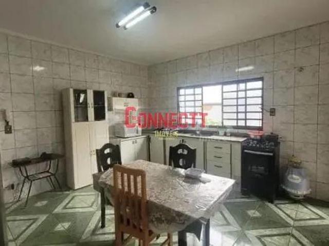 CASA DE 3 QUARTOS SENDO 1 SUITE 4 VAGAS NO BAIRRO MONTE ALEGRE