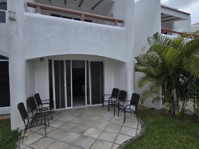 Casa de 3 recamararas en renta en Playacar fase 2