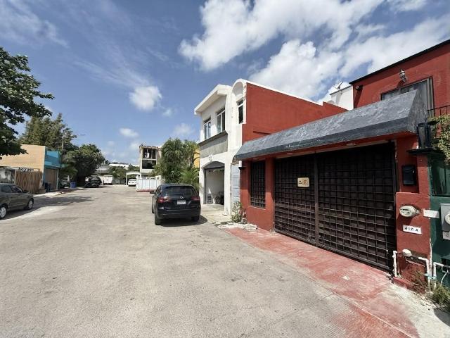 CASA DE 3 RECAMARAS A 10 MINUTOS DE LA PLAYA