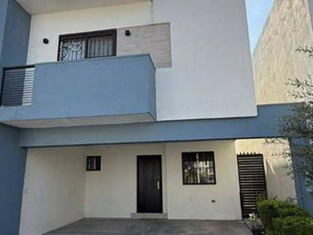 Casa de 3 recámaras amueblada y equipada en renta en Sector Virreyes