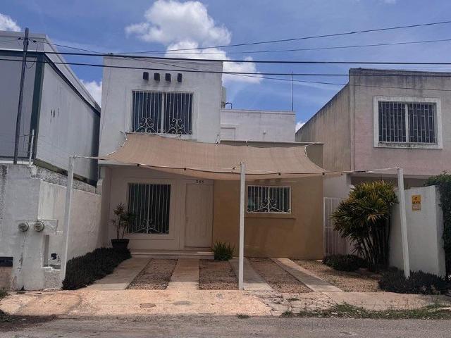 Casa de 3 Recámaras en el Fracc. Montecarlo Mérida Yucatán