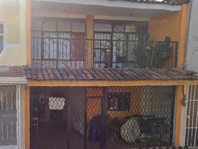 CASA DE 3 RECÁMARAS EN GUADALAJARA | $1.49 MDP TGLJ