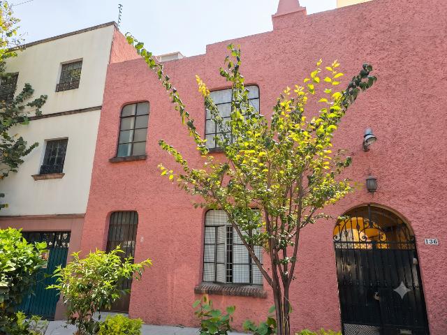 Casa de 3 recámaras en Roma Sur, Cuauhtémoc, CDMX