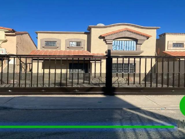 CASA DE 3 RECAMARAS EN VENTA EN GRAN VENECIA