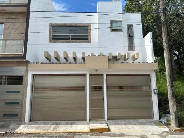 Casa de 3 recámaras y alberca en Venta, Lomas del mar, Boca del Rio