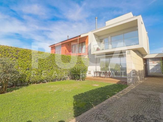 Casa de 443 m² para alugar Vila Nova de Gaia, Portugal