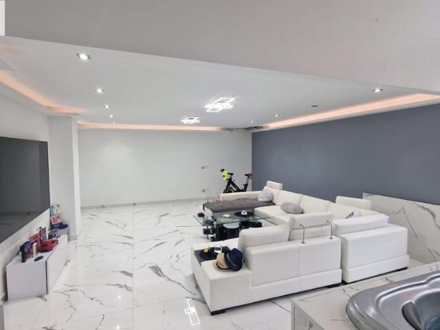 Casa de 450 m2 en venta Pobes, País Vasco