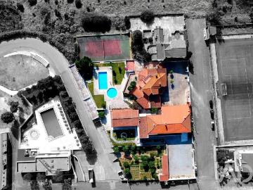 Açores, Portugal - Piscina, Garagem, Sala de serviços