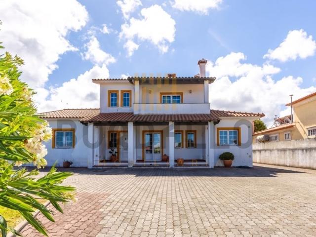 Casa de 471 m² à venda Caldas da Rainha, Portugal