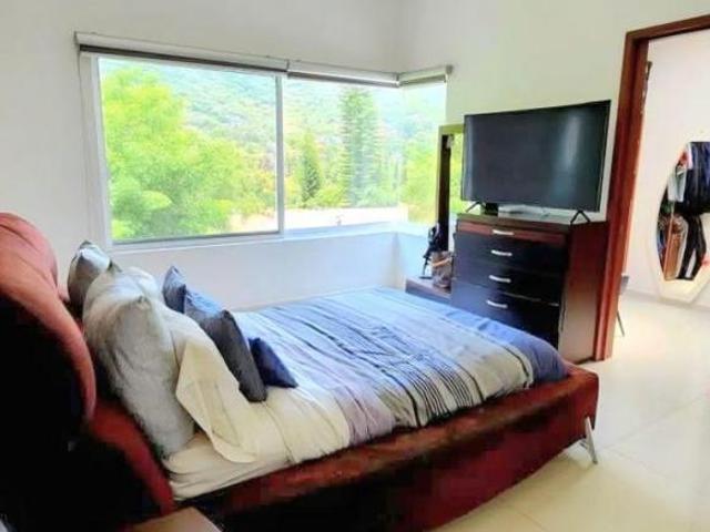 Casa de 477 m² con 4 recámaras en venta en Las Cañadas