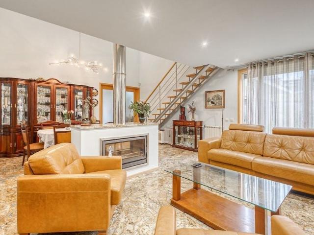 Casa de 486 m² à venda Maia, Portugal