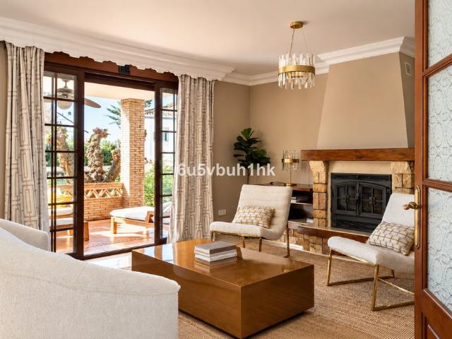 Casa de 490 m2 en venta San Pedro de Alcántara, Andalucía