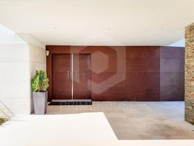 Casa de 491 m² à venda Setúbal, Portugal