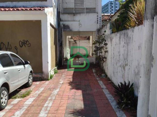 Casa de 400 m² na Monte Castelo Boa Vista Recife PE, aluguel por R$ 5.000/mês