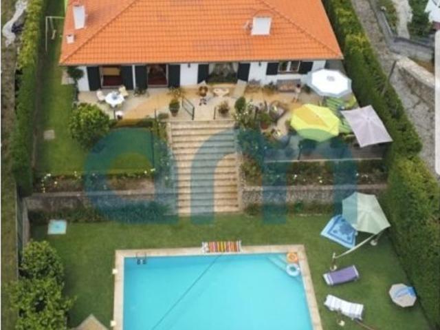 Casa de 409 m² à venda Esposende, Braga