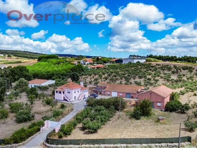 Casa de 409 m² à venda Lourinhã, Lisboa