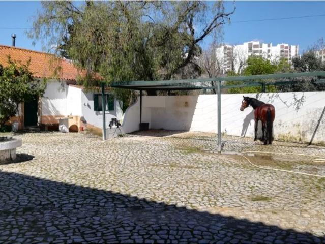Casa de 410 m² para alugar Centro Povoa de Santo Adriao, Odivelas, Lisboa