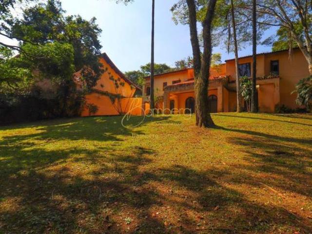 CASA DE 410m² EM UIM TERRENO DE 1718 m² NA CIDADE JARDIM