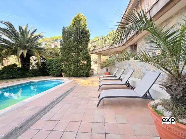 Casa de 414 m2 en venta Mataró, España