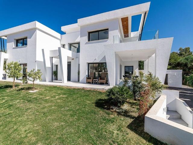 Casa de 416 m2 en venta Mijas Costa, Andalucía