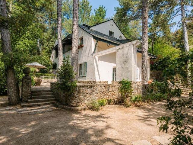 Casa de 437 m2 en venta San Lorenzo de El Escorial, España