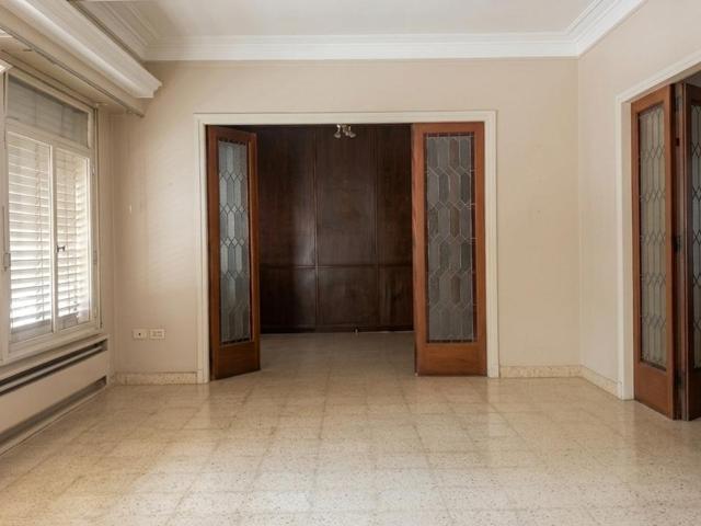 Casa de 4 dormitorios en Barrio Norte | Cochera, escritorio y terraza | Alquiler | La Plata