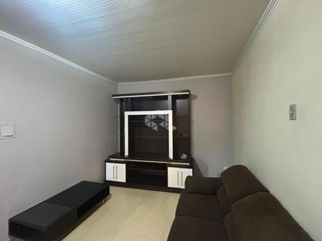 Casa de 4 dormitórios no bairro Avenida!