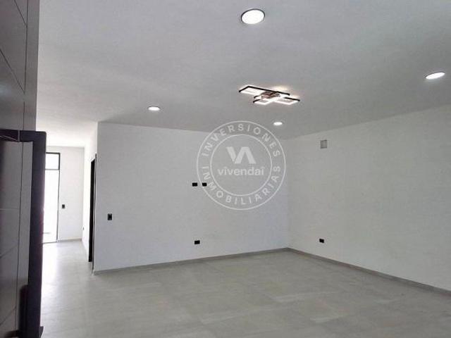Casa de 4 habitaciones, con acabados de lujo en Rincón de los Encinos